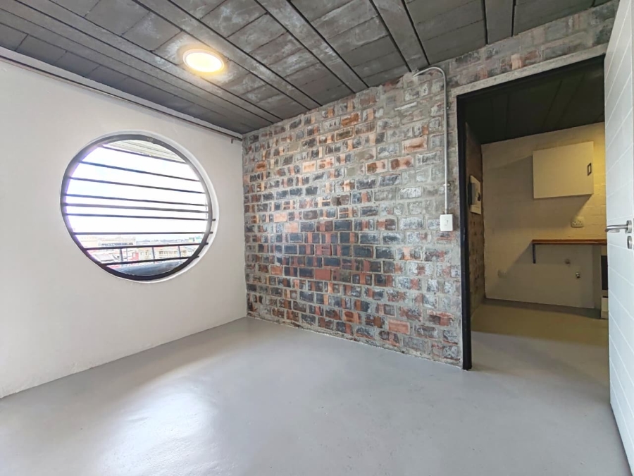 2 Bedroom Property for Sale in Salt River Western Cape